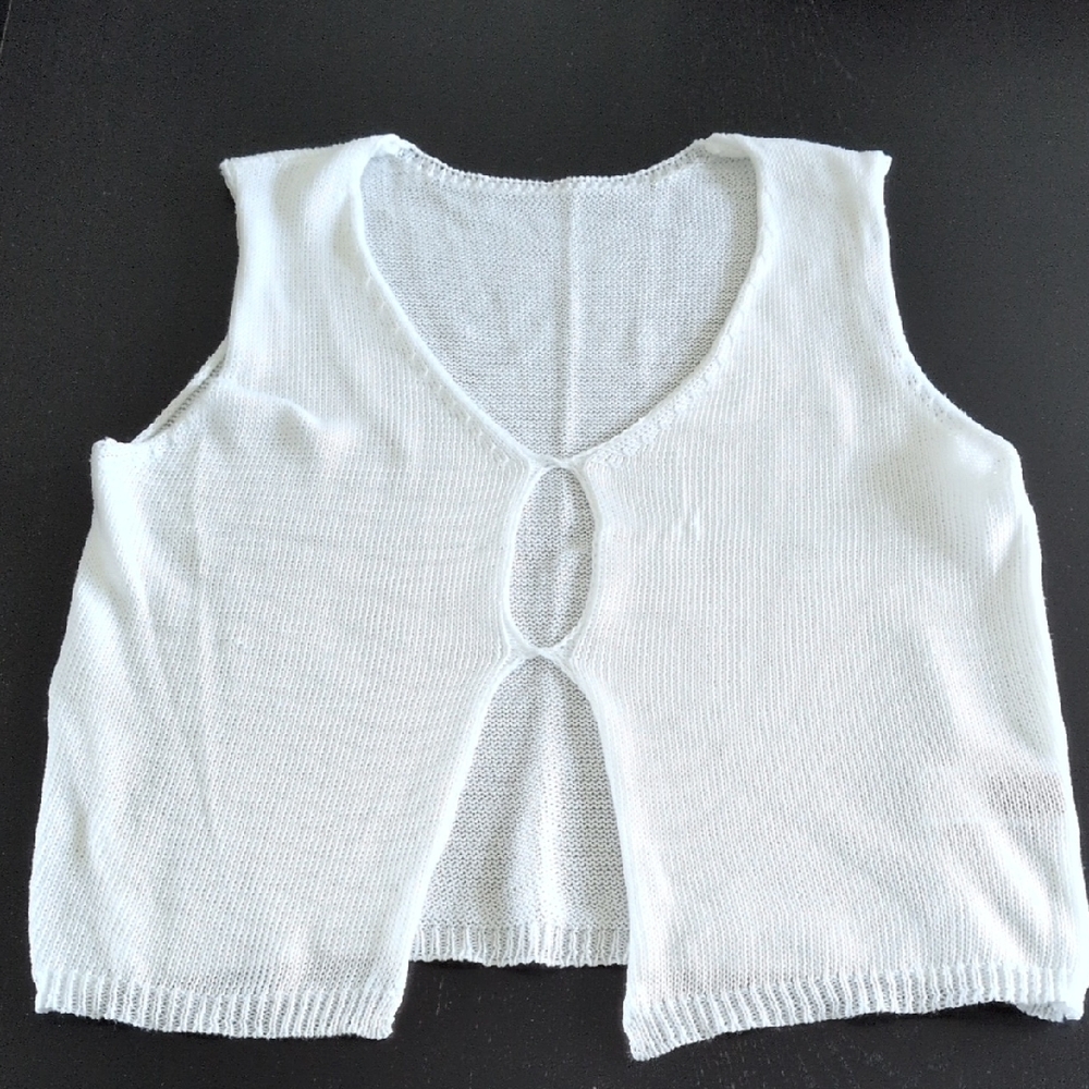 SHEIN Classic White Knitwear